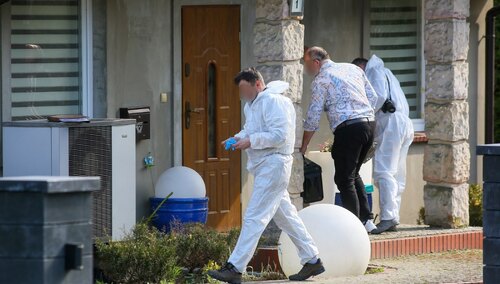 Makabra w Kobylej Górze. Odnaleziono zwłoki dwóch dziewczynek