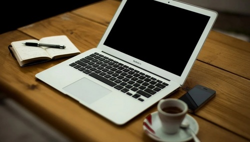 Z laptopa dziennikarza GW były kierowane groźby pod adresem posłów?!