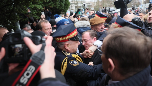 Mariusz Kamiński i Maciej Wąsik chcieli wziąć udział w posiedzeniu Sejmu