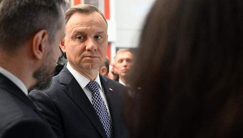 „Kłamią tak, że nawet prokuratury nie można zawiadomić”. Prezydent Duda ostro odpowiada na artykuł Onetu