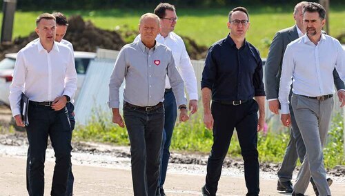 Premier Donald Tusk zapowiedział, że "każdy poniesie konsekwencje za błędy"