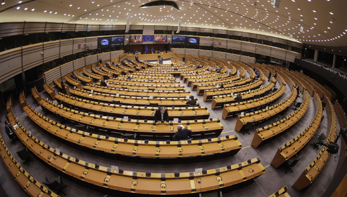 „Konkluzje Rady UE zbędne”. PE przyjął krytyczną rezolucję w sprawie szczytu UE