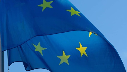 „Rz”: „Gaśnie entuzjazm Polaków do Unii Europejskiej”