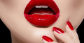 Czerwone usta. Zdjęcie poglądowe