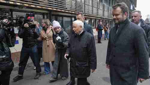 Prezes Jarosław Kaczyński i i rzecznik PiS Rafał Bochenek 