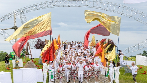 Procesja na Polach Lednickich