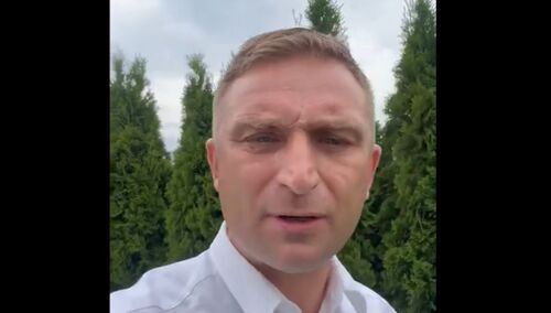 Komornik zajął konto Roberta Bąkiewicza. Chodzi o świadczenie na rzecz "Babci Kasi"