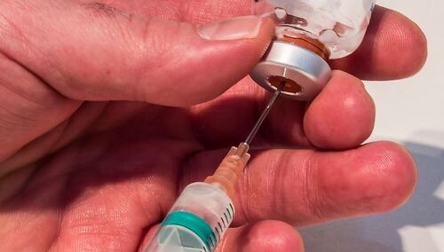 Handlowa "S" z apelem do Andrzeja Dudy o pilne szczepienia