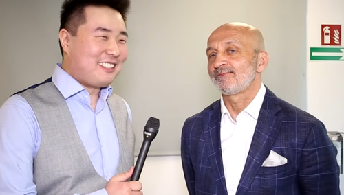 Marcinkiewicz będzie się bił w MMA i… zachwala Tuska