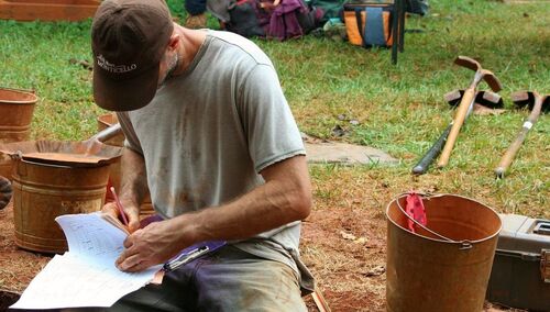 archeolog zdj. ilustr.