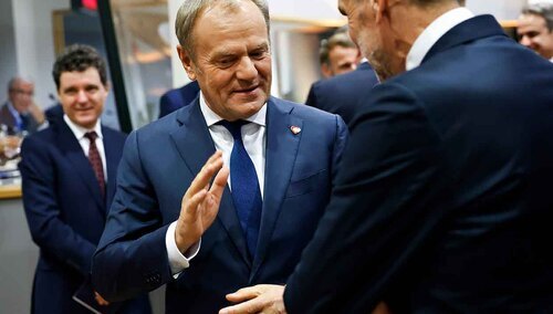 Wspólna lista mogłaby dać Tuskowi większość sejmową – wynika z badania OGB