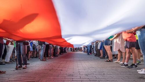 „Może to rodzić ogromne napięcia społeczne w Polsce”. Ekspert przestrzega przed nadchodzącymi miesiącami