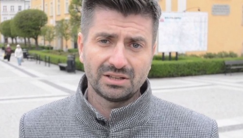 "Hipokryzja level 1000." Śmiszek namawia do kupowania na stacji Shell. Internauci nie mieli litości