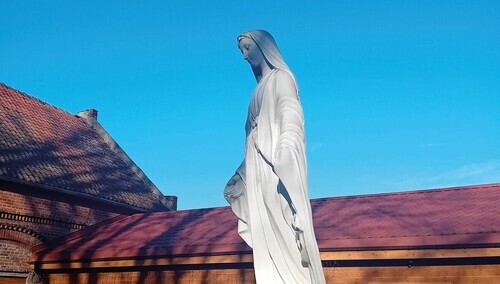 Pomnik Matki Boskiej