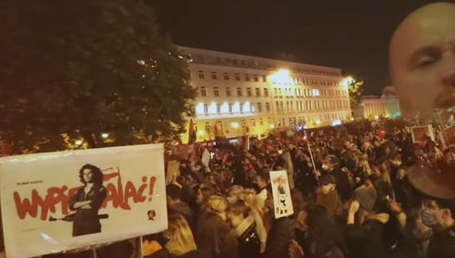 kadr z teledysku Red Zone - Rychu Peja