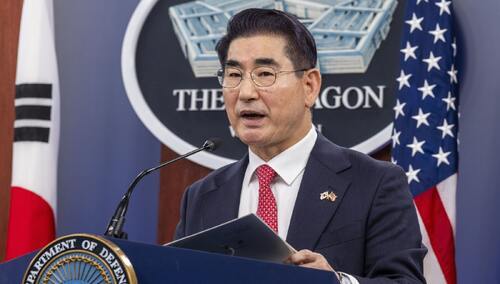 Były minister obrony Korei Południowej Kim Jong Hjun