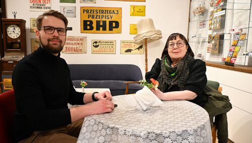 Konrad Wernicki oraz Esther Lynch