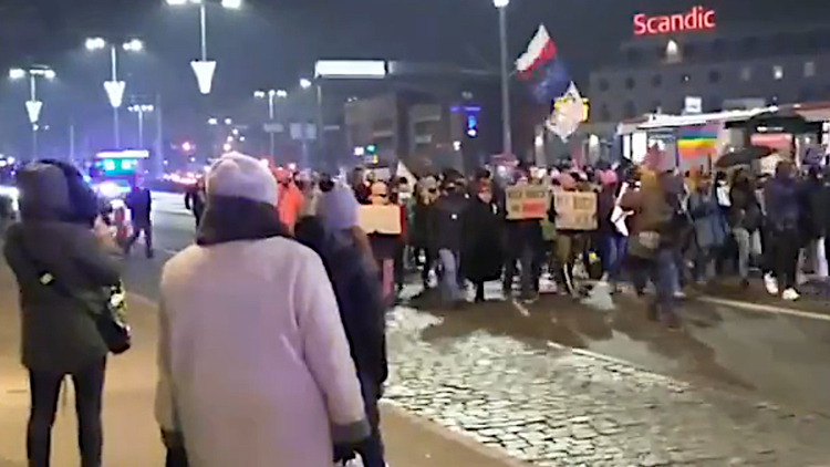 porażka frekwencyjna Strajku Kobiet w Gdańsku