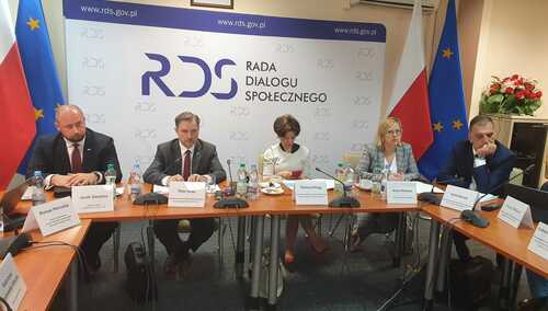 Rada Dialogu Społecznego o płacy minimalnej i podwyżkach dla budżetówki