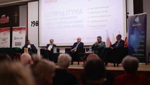 Debata w Sali BHP Stoczni Gdańskiej