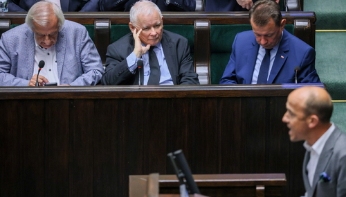 [najnowszy sondaż] Kto ma największe szanse na zwycięstwo w wyborach? Aż 6 partii w Sejmie