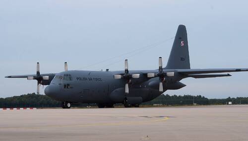 Samolot C-130E polskich Sił Zbrojnych