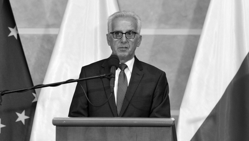 Nie żyje prof. Edward Włodarczyk. Historyk miał 75 lat