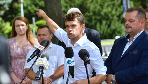 Agrounia przechodzi do ataku. „Zabawa się skończyła, miło już nie będzie”