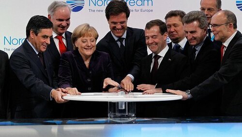 Brukselska wywiadownia gospodarcza: "Biden skapitulował w sprawie Nord Stream 2"