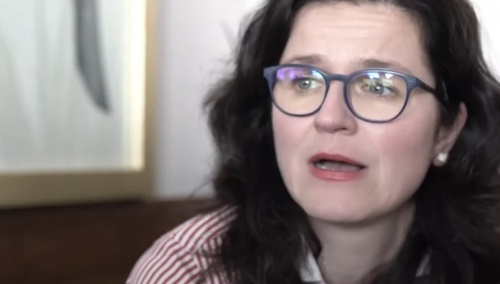 Dulkiewicz szokuje. „Patchworkowa biało-czerwona”, „fragment koszuli Pawła Adamowicza”, „ważna jest UE a może tęczowa”