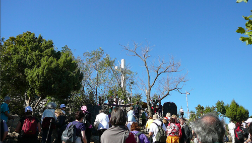 Pielgrzymi na górze Križevac