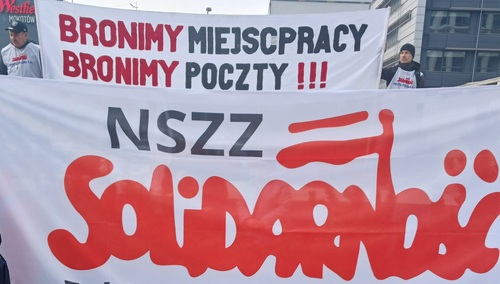 Protest przed siedzibą Poczty Polskiej