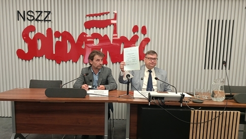 Oświatowa „Solidarność”: Barbara Nowacka z oceną niedostateczną na koniec roku szkolnego