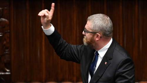 Skandaliczne słowa Brauna w Sejmie. Jest jednogłośna decyzja Prezydium Sejmu