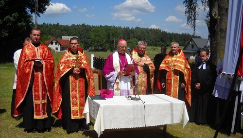Modlitwa ekumeniczna na Ukraińskim Cmentarzu Wojskowym w Aleksandrowie Kujawskim