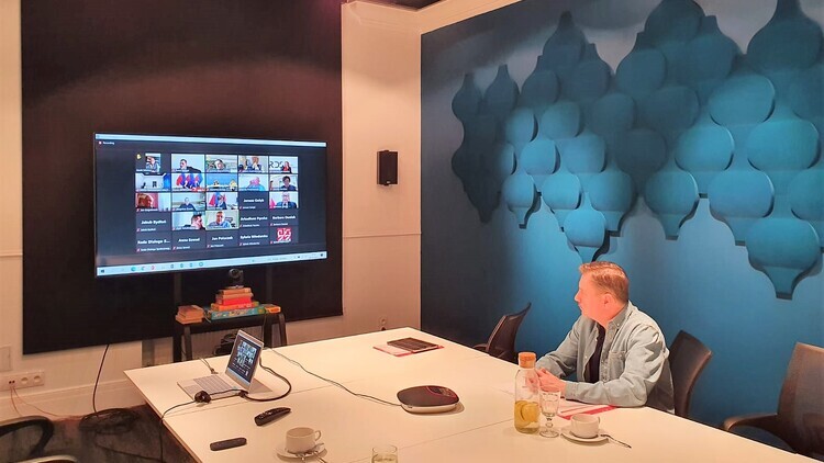 Prezydium RDS: Uchodźcom wojennym trzeba umożliwić pracę w Polsce