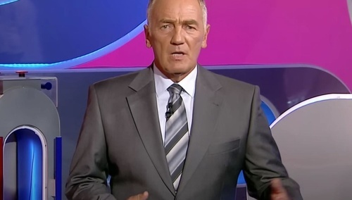 Prowadzący Karol Strasburger