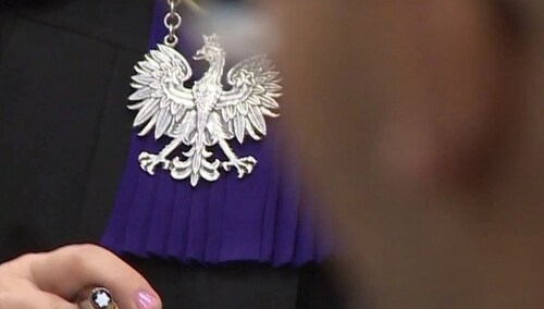 To koniec kwestionowania statusu sędziów przez „nadzwyczajną kastę”?