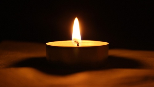 Świeca / zdjęcie poglądowe