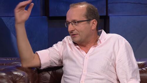 "Jestem antypisowcem". Kabareciarz Robert Górski tłumaczy się z imprezy u Mazurka