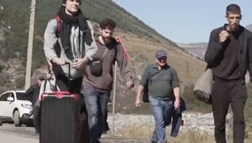 Rosjanie uciekają przed mobilizacją do Gruzji. Opublikowano nagranie z drona [WIDEO]