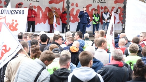 Manifestacja NSZZ "S" - zdjęcie poglądowe