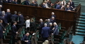 Posłowie PiS opuszczają salę obrad