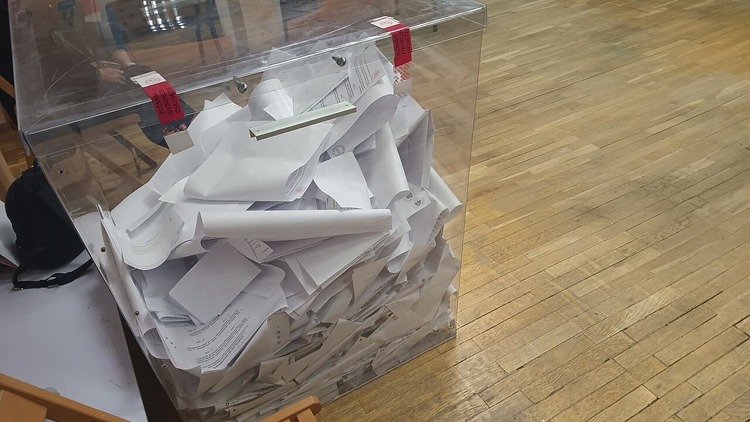 Urna wyborcza, zdjęcie podglądowe