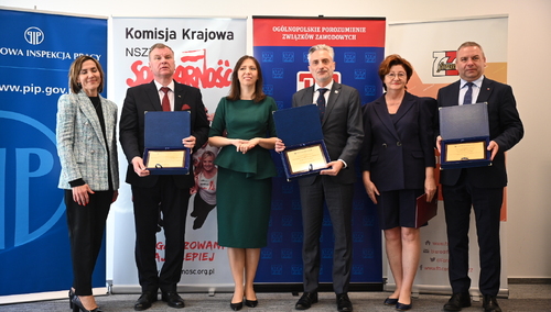 Podpisano porozumienia między centralami związkowymi a PIP