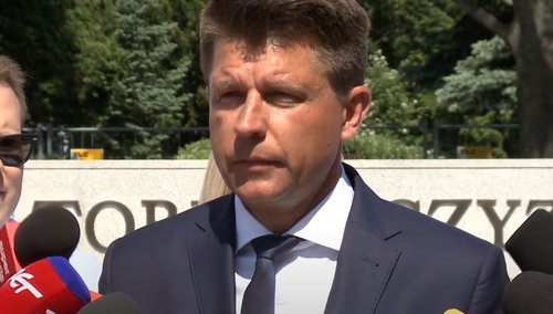 Petru: 13. i 14. emerytura powinny być wycofane. To świadczenia ponad budżet