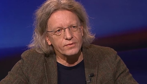 "Pytanie o czystość moralną narodu". Obraźliwe rozważania Mieszkowskiego nt. wysokiego poparcia PiS