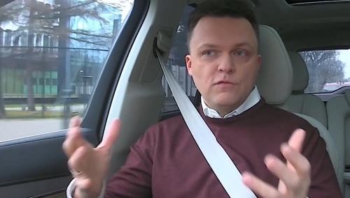 Hołownia o procesjach 3 maja i 11 listopada? Kostrzewa: A co to za kraj i religia?