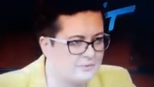 [Wideo] Lubnauer próbuje oszukać logikę. "Posłowie z racami nie manifestowali tylko stali na autobusie"