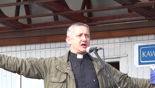 [video] Ks. Tomasz Kancelarczyk po ataku bpa Pieronka na władze: Jest mi po prostu wstyd
